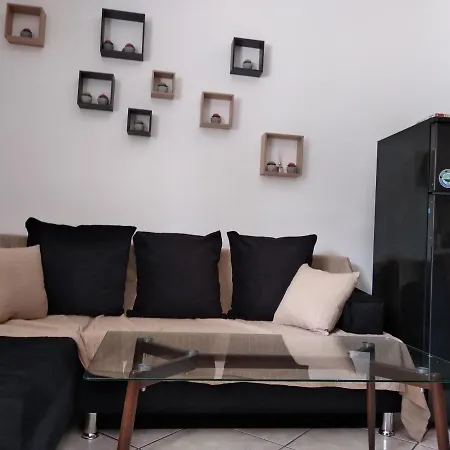 Appartement Kassiani 2 *